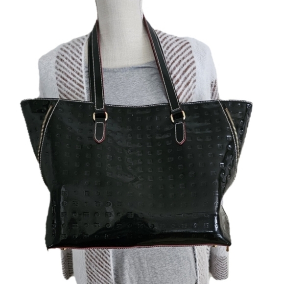 Arcadia Large Black Leather Convertible Tote Bag - Picture 3 of 11